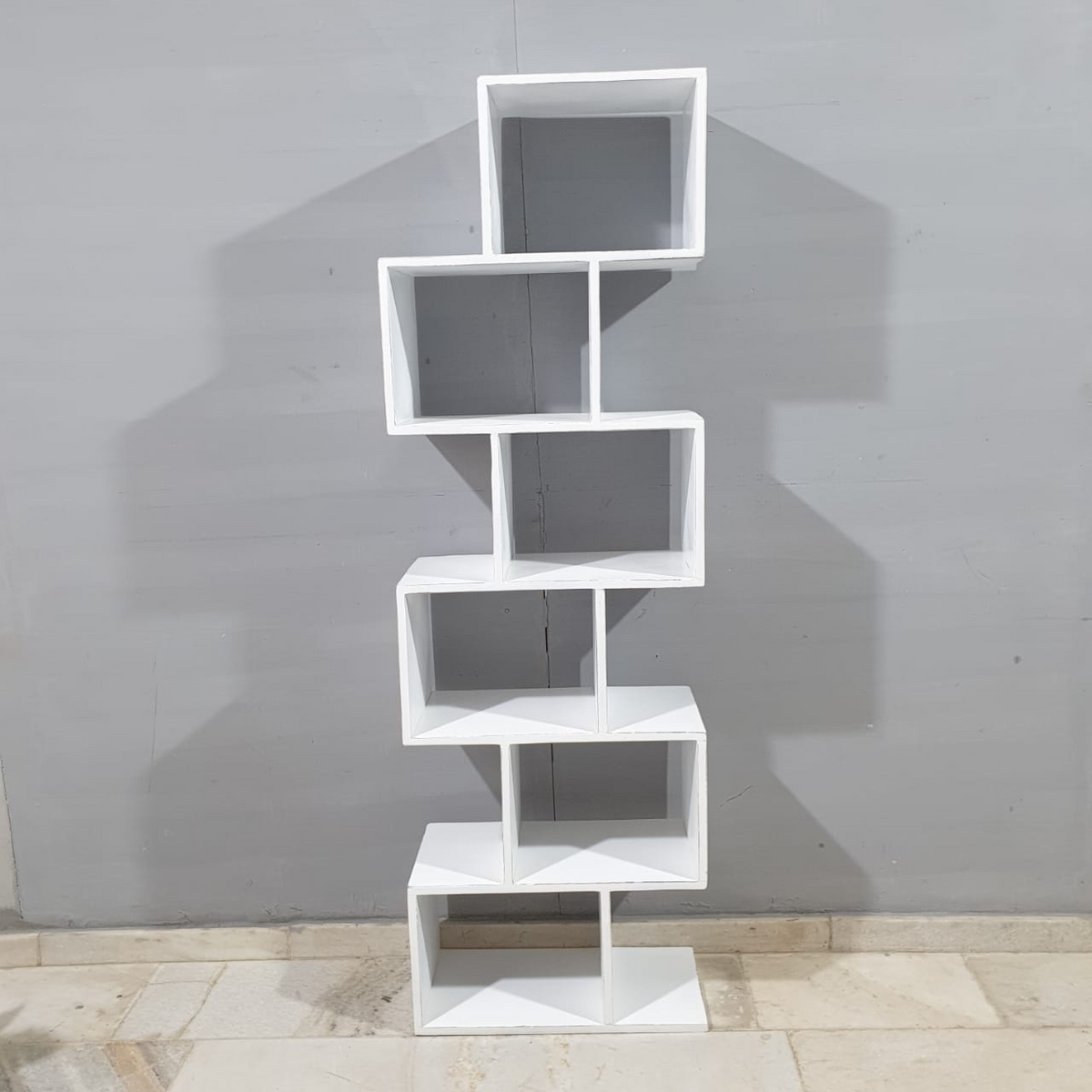 Boston Silver Contemporary Solid Wood Zig Zag Bookshelf Display Shelf B50