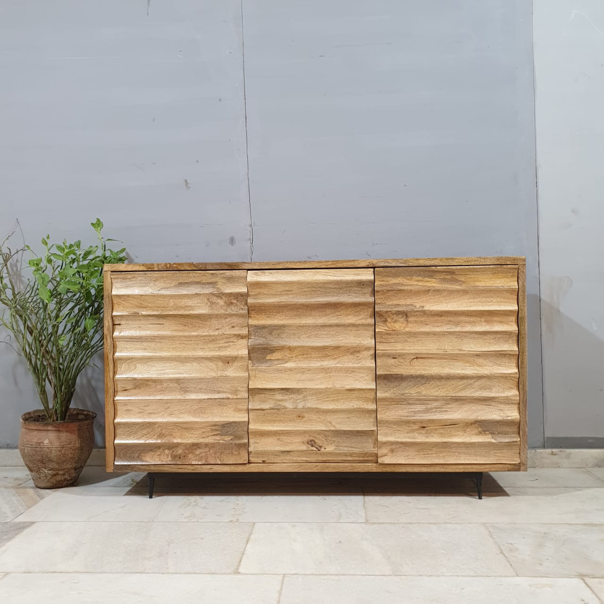 Indian Hand Carved Solid Mango Wood Sideboard C53