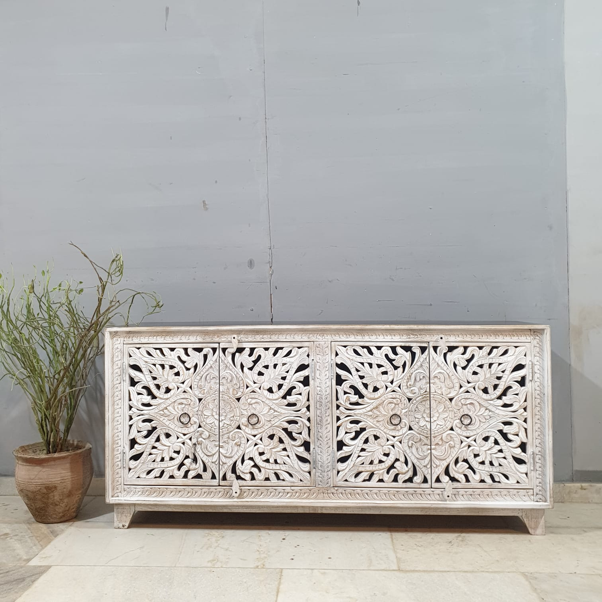 Indian Hand Carved Solid Wood Sideboard Buffet C57