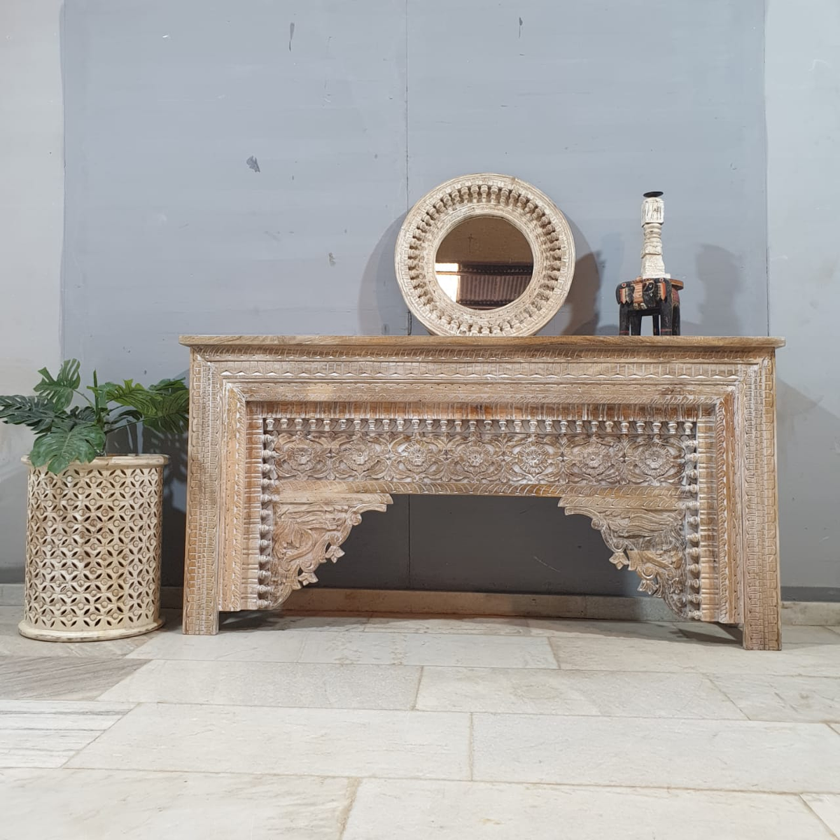 Handmade Indian Furniture Solid Hard Wood Carved Oriental Style Console table 180x40x90Cm