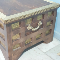 Handmade Indian Furniture Solid Mango Wood Coffee Table Blanket Box With Brass Work