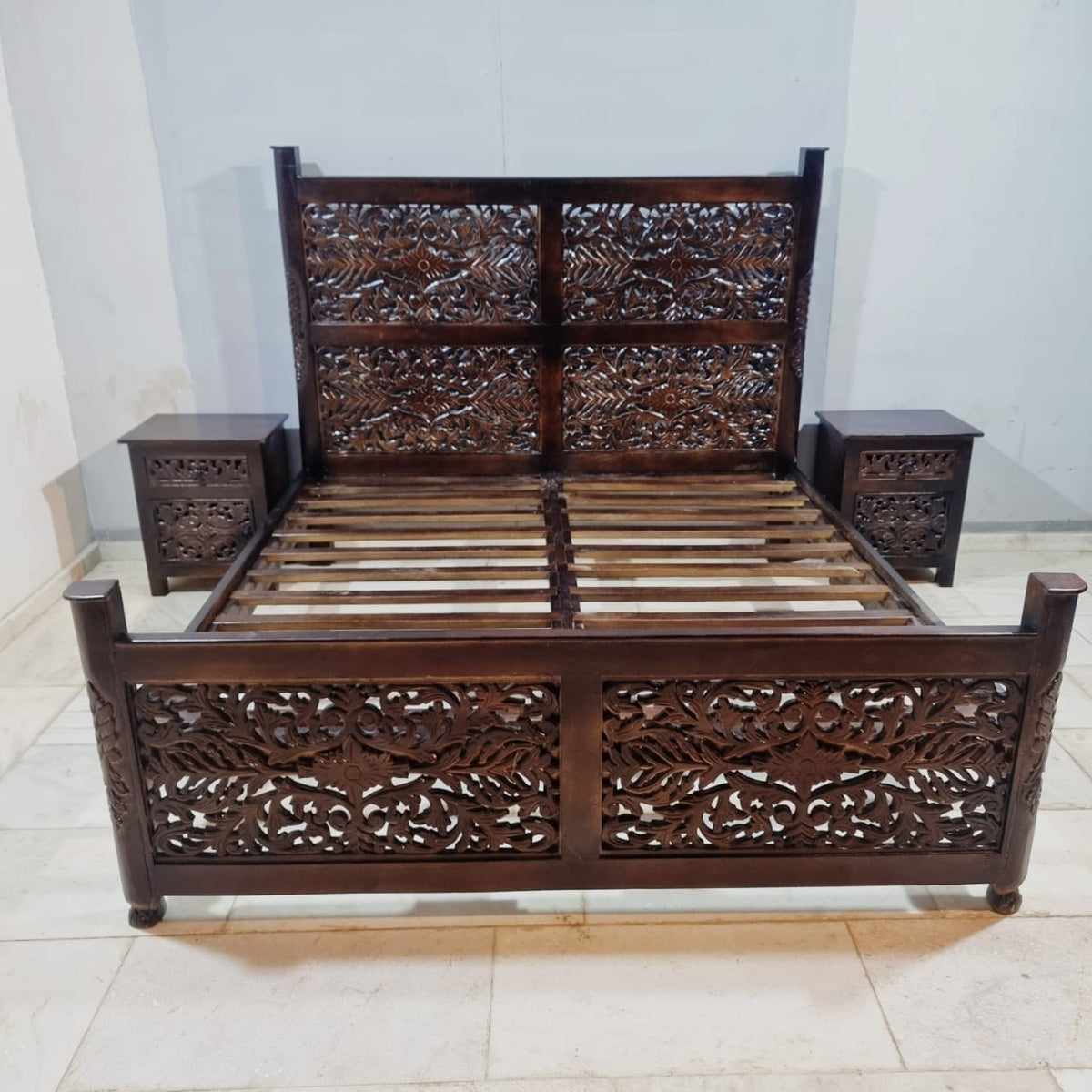 Antique Indian Hand Carved Wooden Floral Bed king